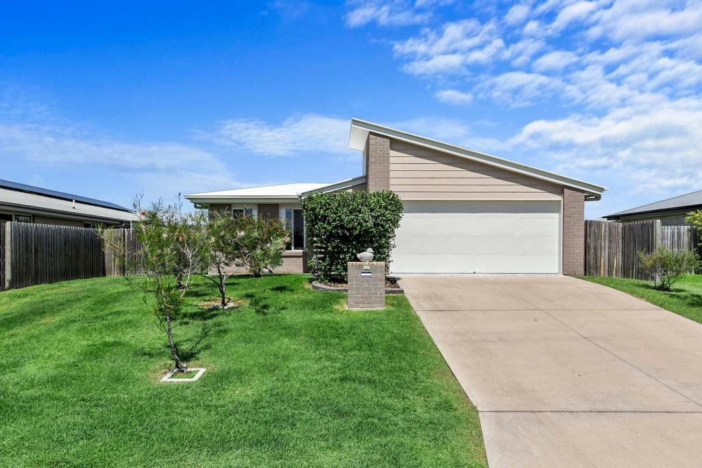 12 ROBIN RD, KAWUNGAN, QLD 4655