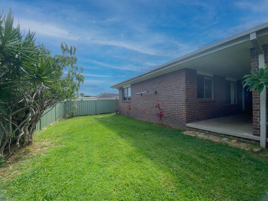 16a Royal Palm Dr, Sawtell, NSW 2452