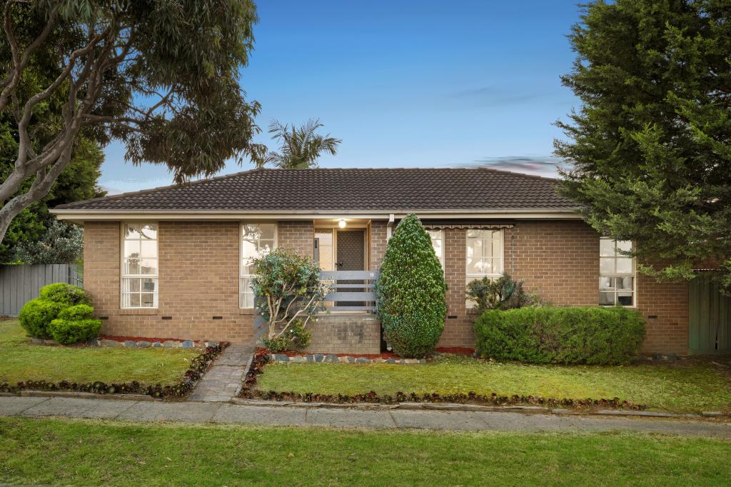 15 Eildon Pde, Rowville, VIC 3178