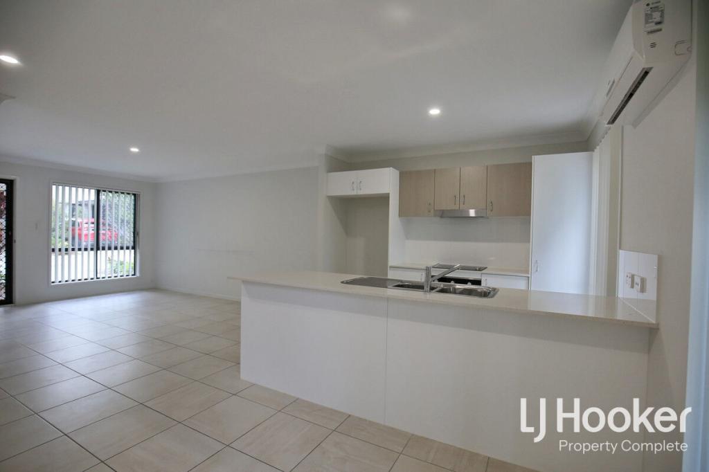2/8-12 Wattlebrush Ct, Park Ridge, QLD 4125