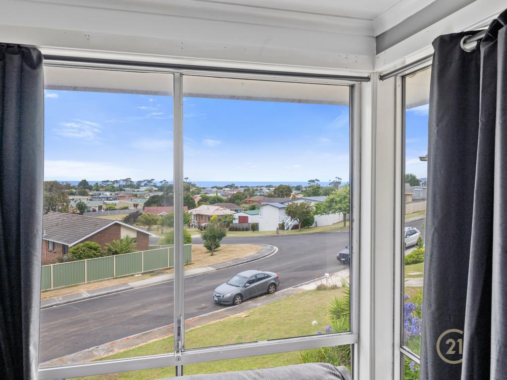 23 Kardinia Cres, West Ulverstone, TAS 7315