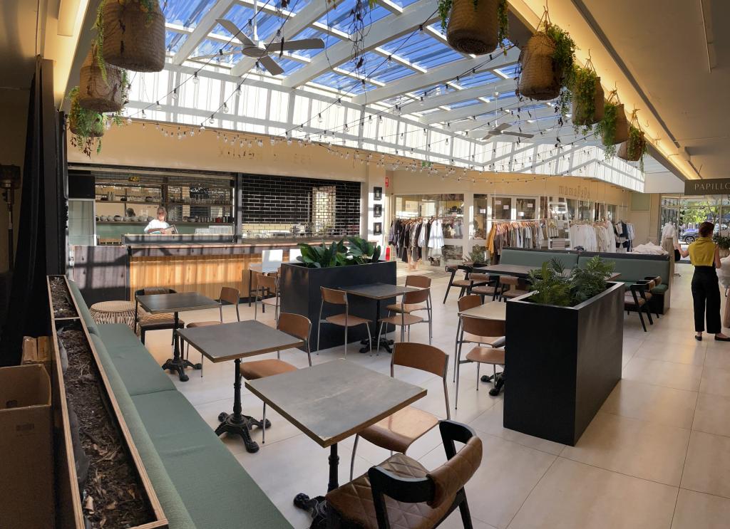 Shop 10/20 Avalon Pde, Avalon Beach, NSW 2107