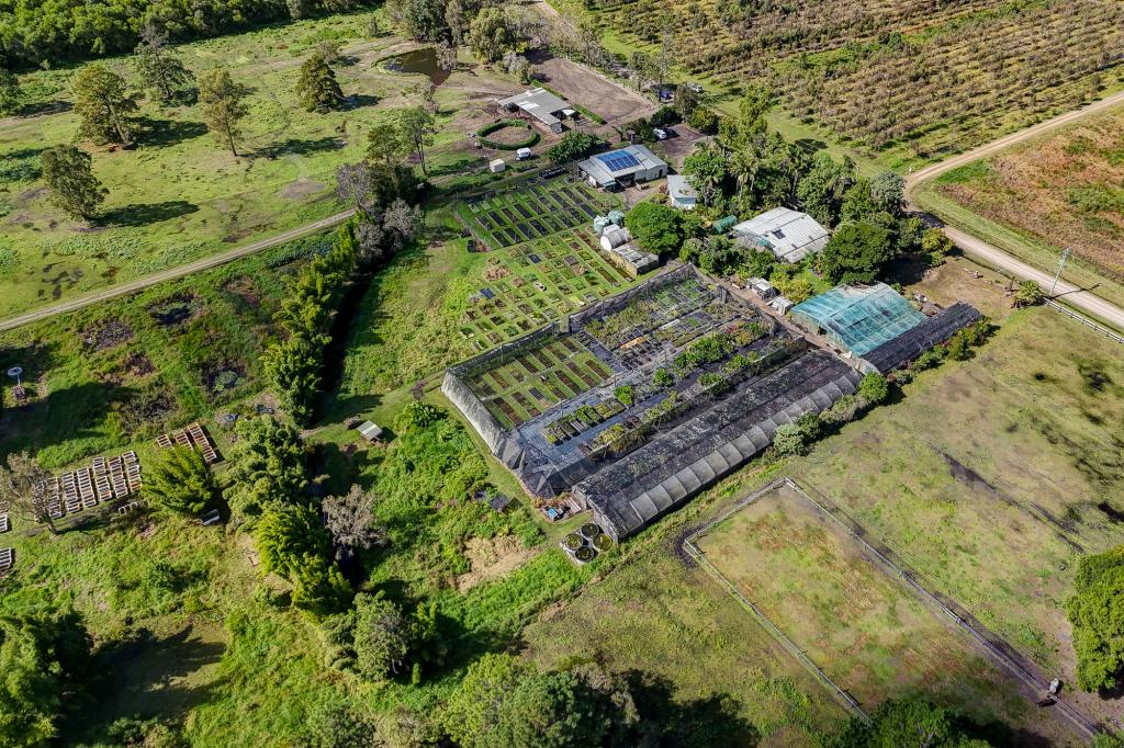 283 Fraser Rd, Beerwah, QLD 4519