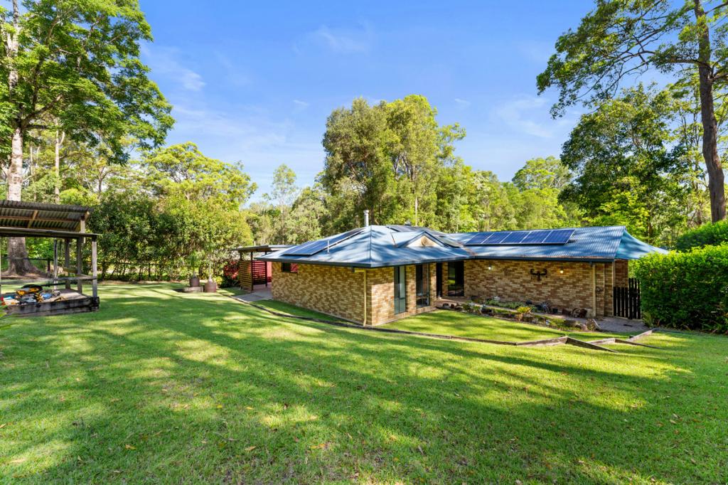 2 Leafy Lane, Mooloolah Valley, QLD 4553