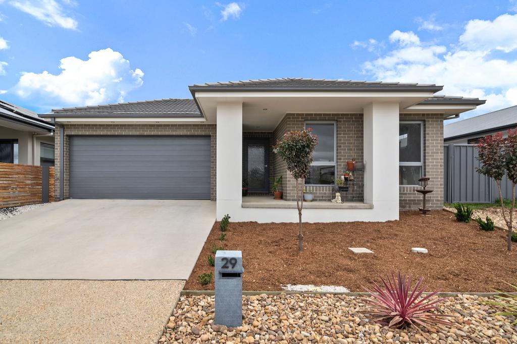 29 Chadwick St, Taylor, ACT 2913