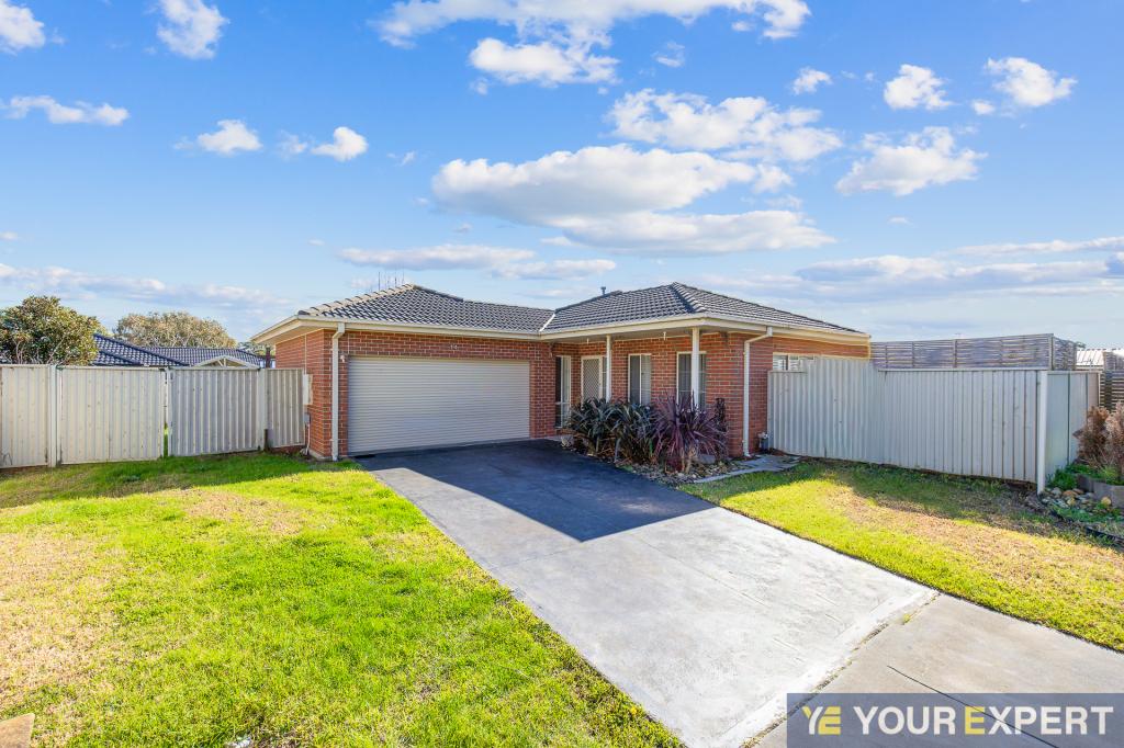 14 Wonboyn Cl, Pakenham, VIC 3810