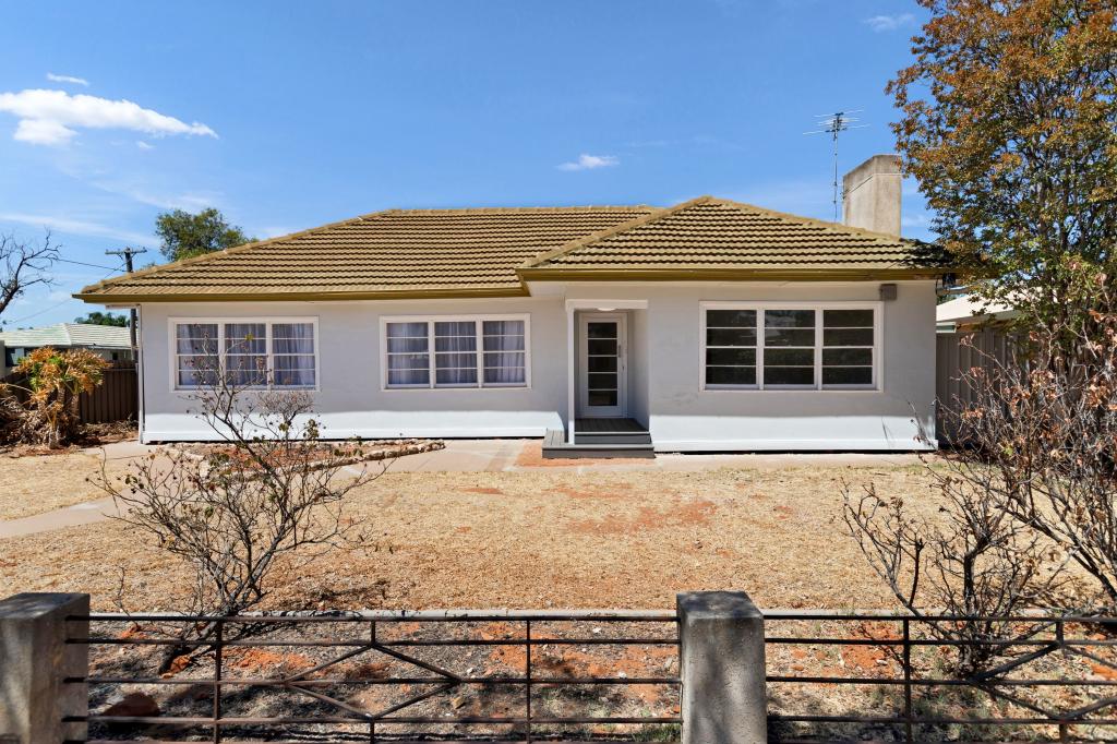 2 Mimosa Ave, Mildura, VIC 3500