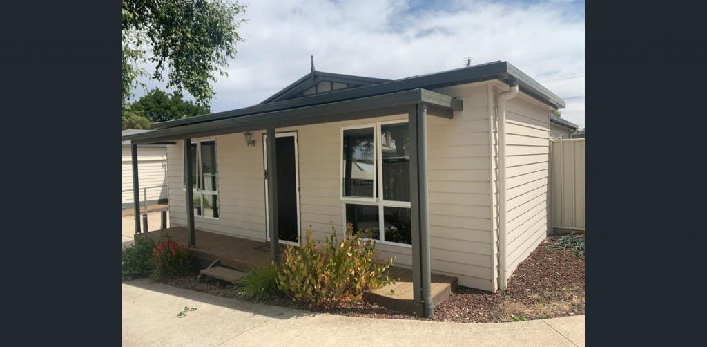 2/16 Warren St, Kyneton, VIC 3444