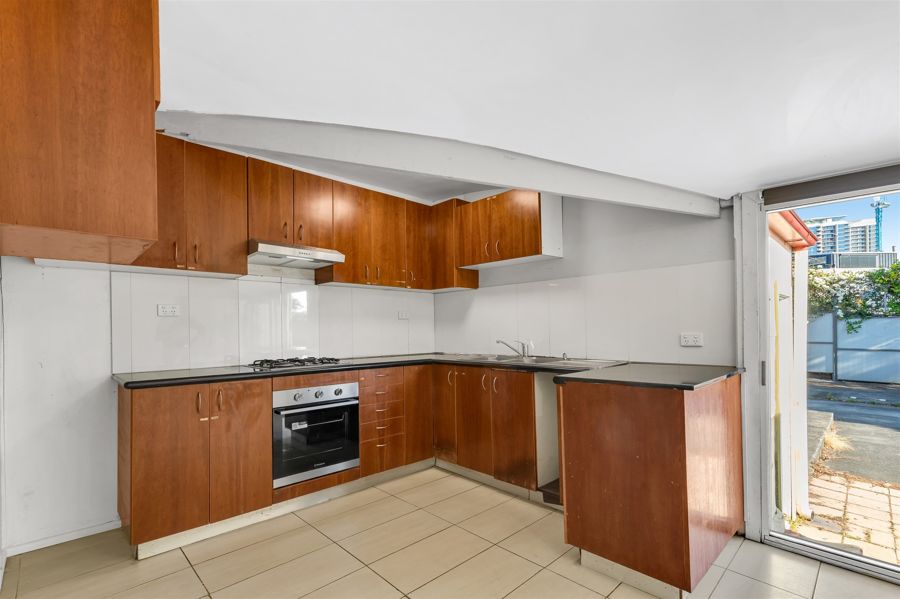 1/16 Cricket St, Petrie Terrace, QLD 4000