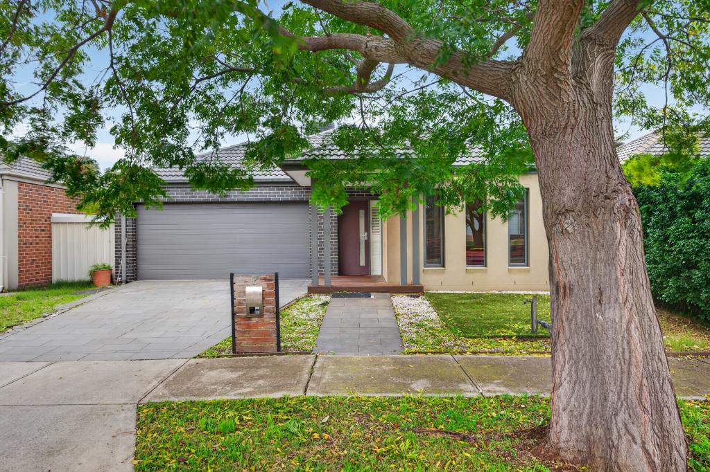 5 DALY CCT, CAROLINE SPRINGS, VIC 3023