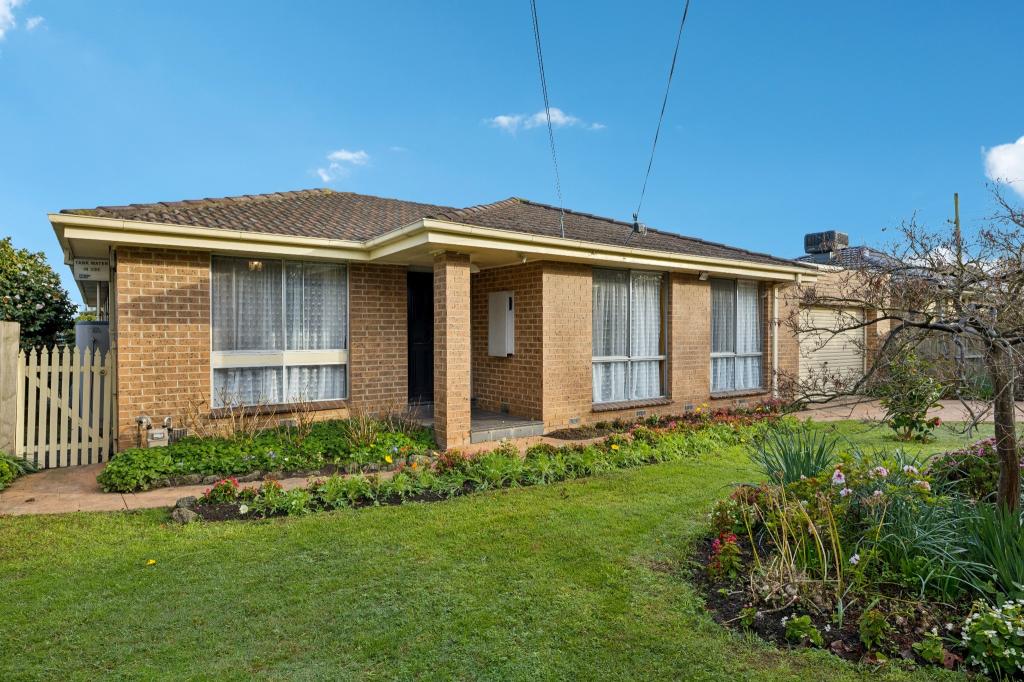10 Stewart Ave, Narre Warren, VIC 3805
