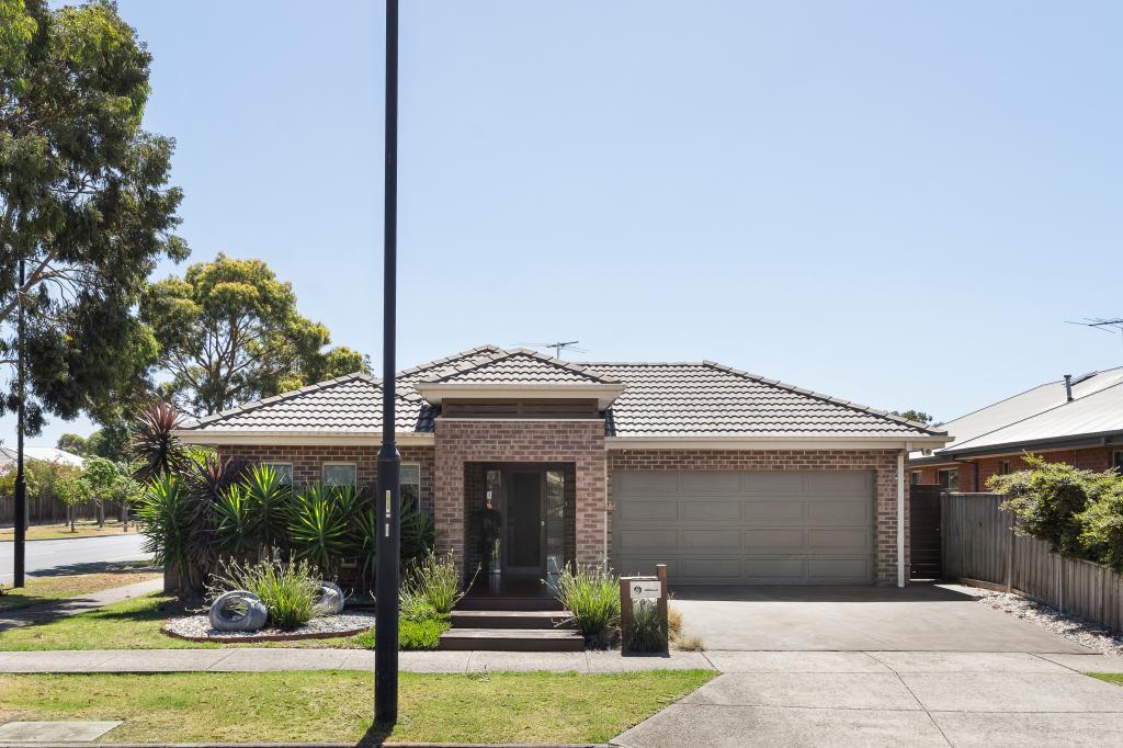 22 Mandalong Cres, Doreen, VIC 3754