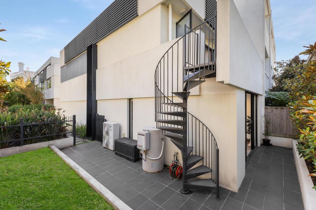 2 Norfolk Pl, Malvern, VIC 3144