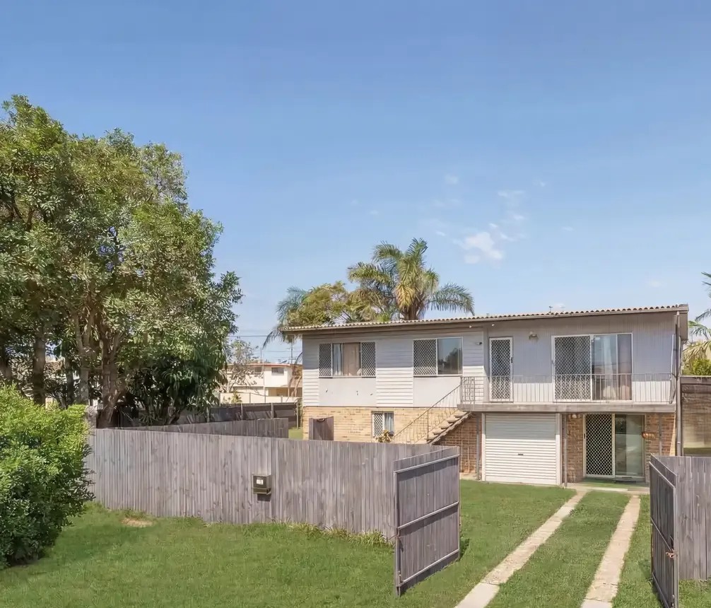11 Lions Cres, Kippa-Ring, QLD 4021
