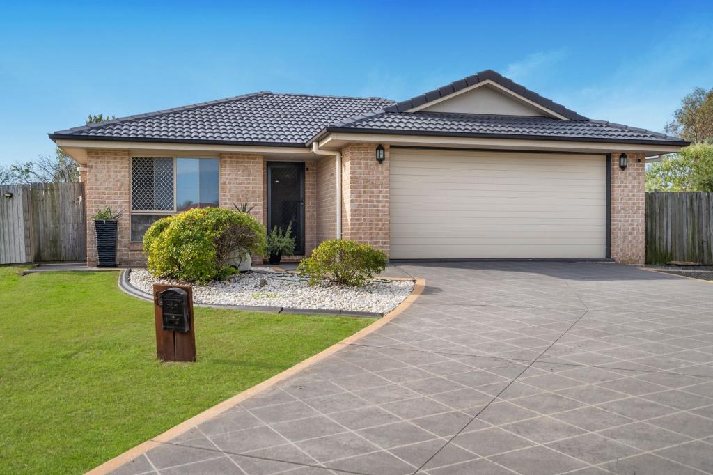 8 Wattle Cres, Raceview, QLD 4305