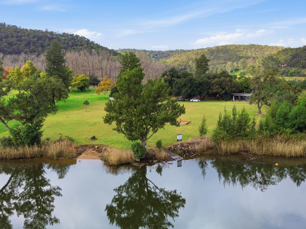 851 River Rd, Lower Portland, NSW 2756