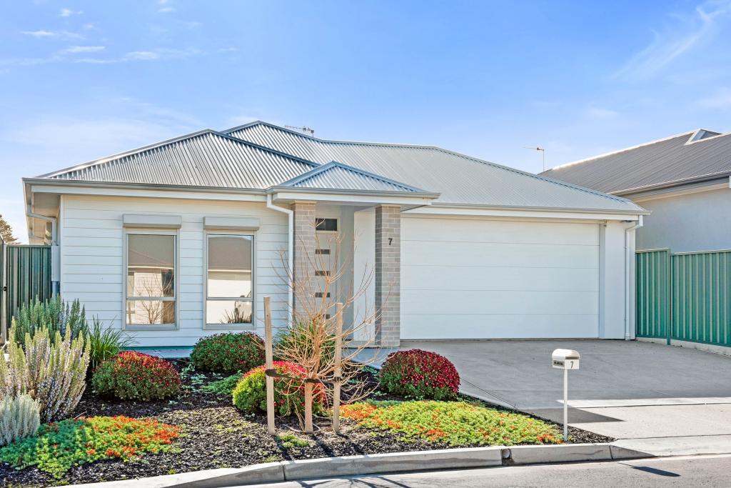 7 Eagle Way, Encounter Bay, SA 5211