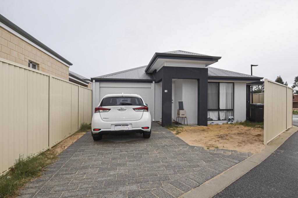 10/536 Nicholson Rd, Canning Vale, WA 6155