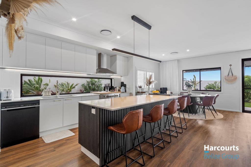 20 Hamilton Dr, Jacobs Well, QLD 4208