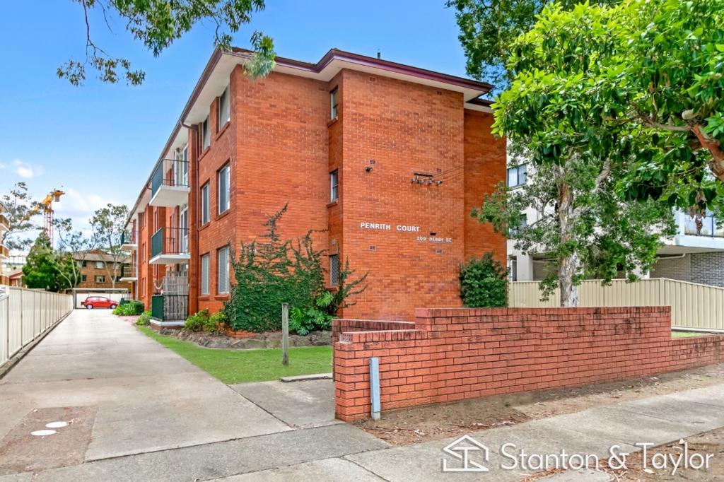 2/209 Derby St, Penrith, NSW 2750