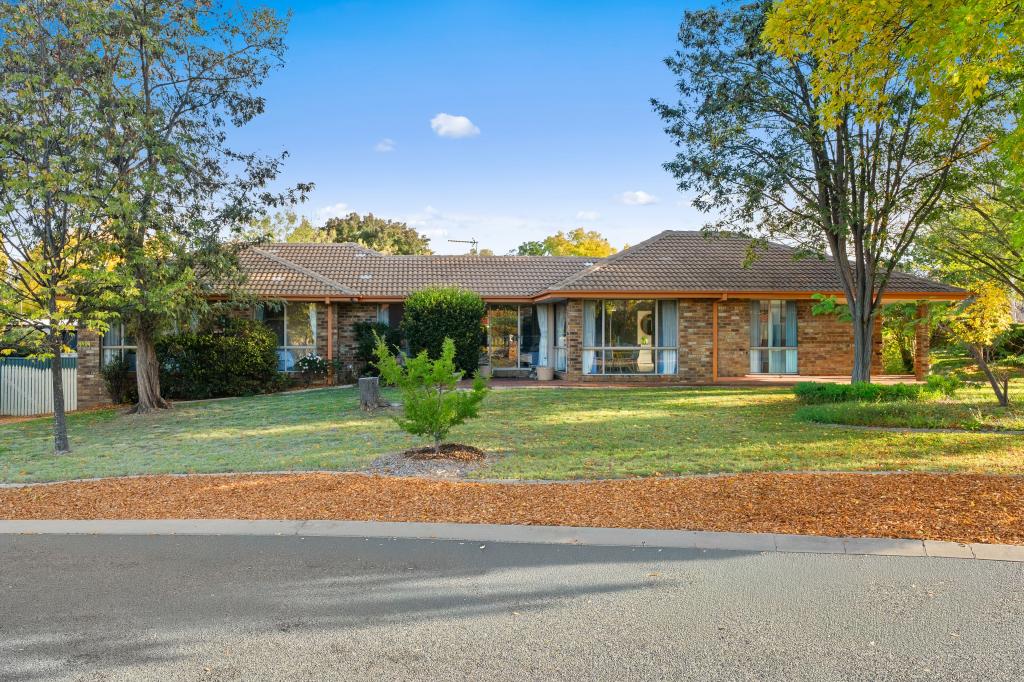 1 Thomas Hales Pl, Gordon, ACT 2906