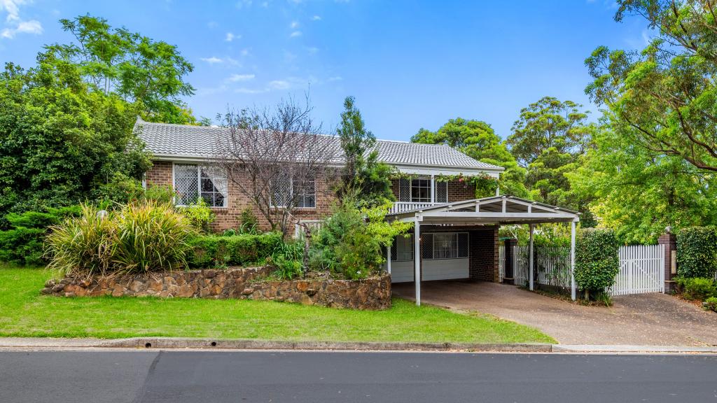 310 The Parkway, Bradbury, NSW 2560