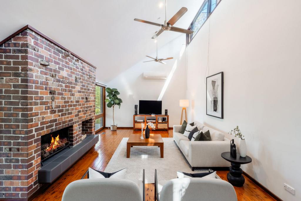 54a Fox Valley Rd, Wahroonga, NSW 2076