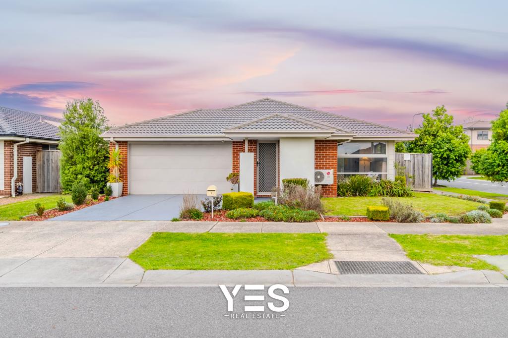 7 MILLICENT PDE, OFFICER, VIC 3809