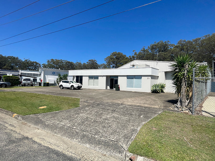 21 LAWSON CRES, COFFS HARBOUR, NSW 2450