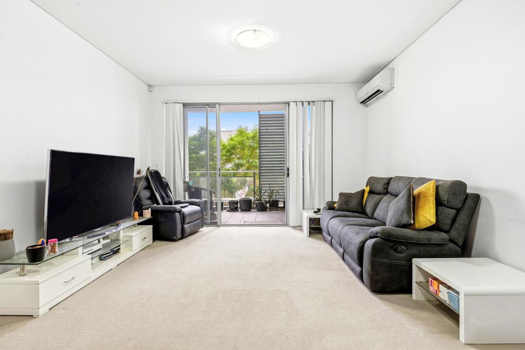 30/56 Lakeside Pde, Jordan Springs, NSW 2747