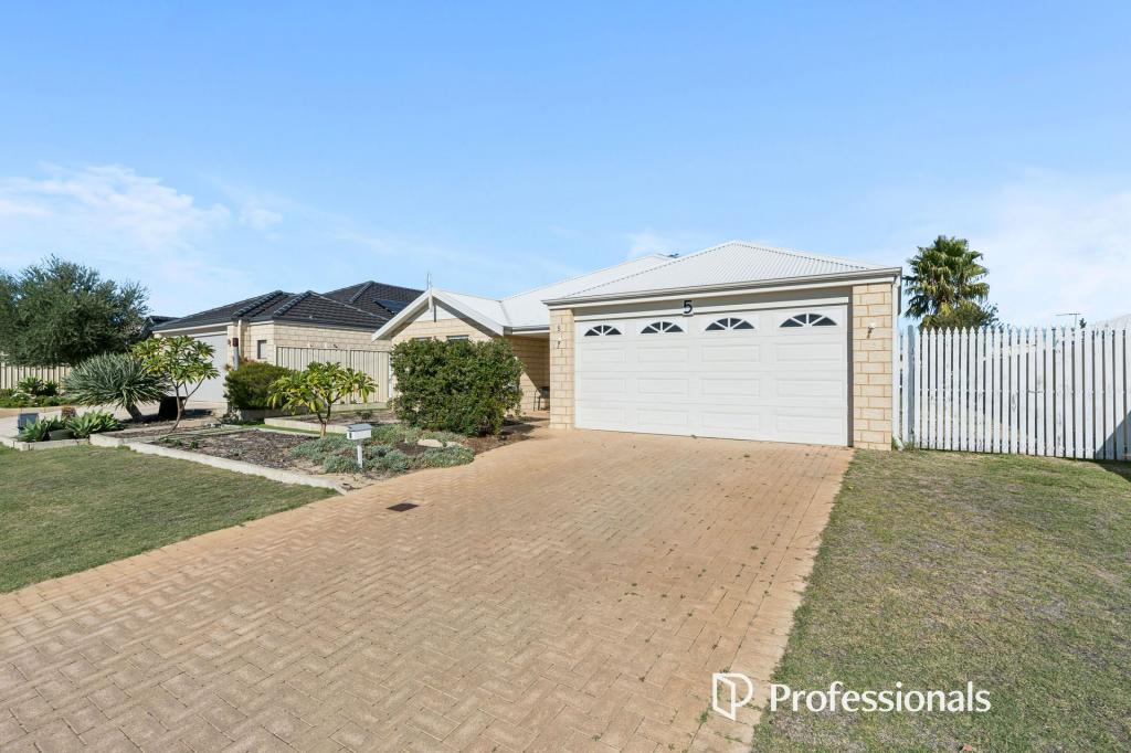 5 Hornet Fawy, High Wycombe, WA 6057