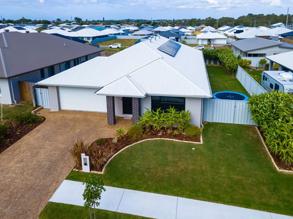 26 Leaward Bvd, Pialba, QLD 4655