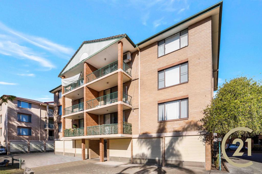 26/4 Riverpark Dr, Liverpool, NSW 2170