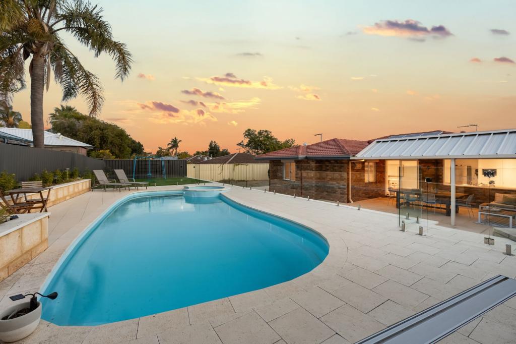 22 Pioneer Dr, Edgewater, WA 6027