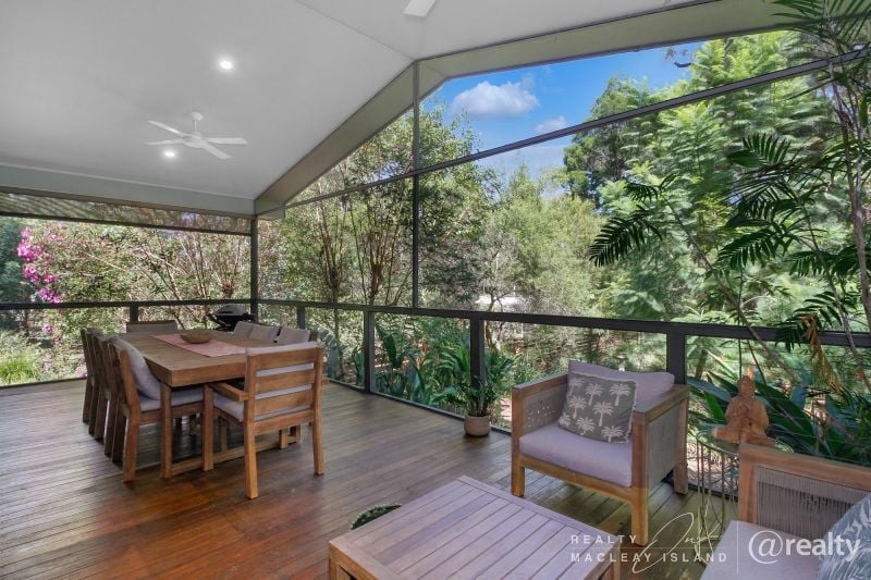 9-17 Cabriolet Cres, Macleay Island, QLD 4184
