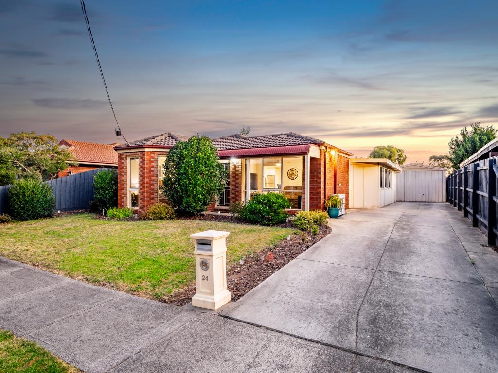 24 Allemby Dr, Cranbourne West, VIC 3977