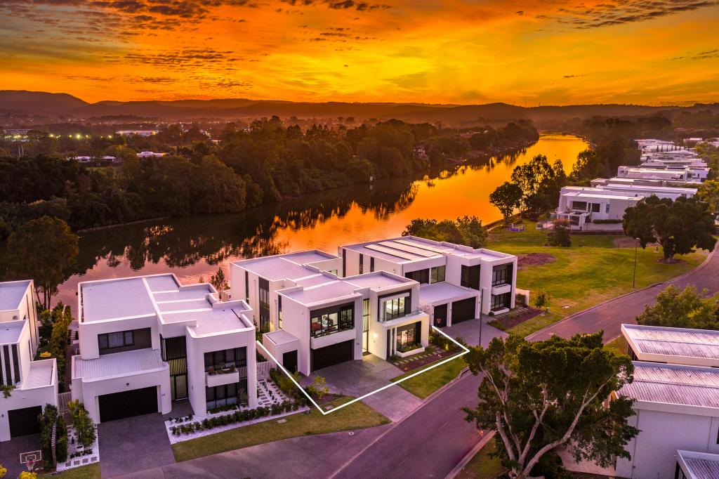 25 The Boulevarde, Benowa, QLD 4217