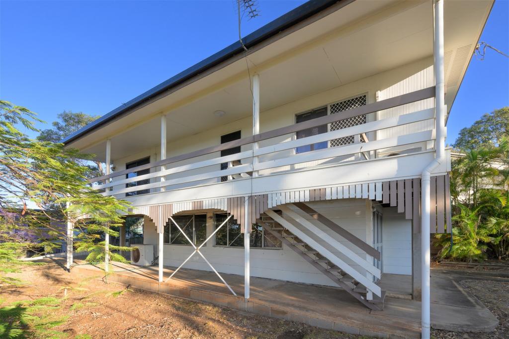 24 Stewart St, West Gladstone, QLD 4680