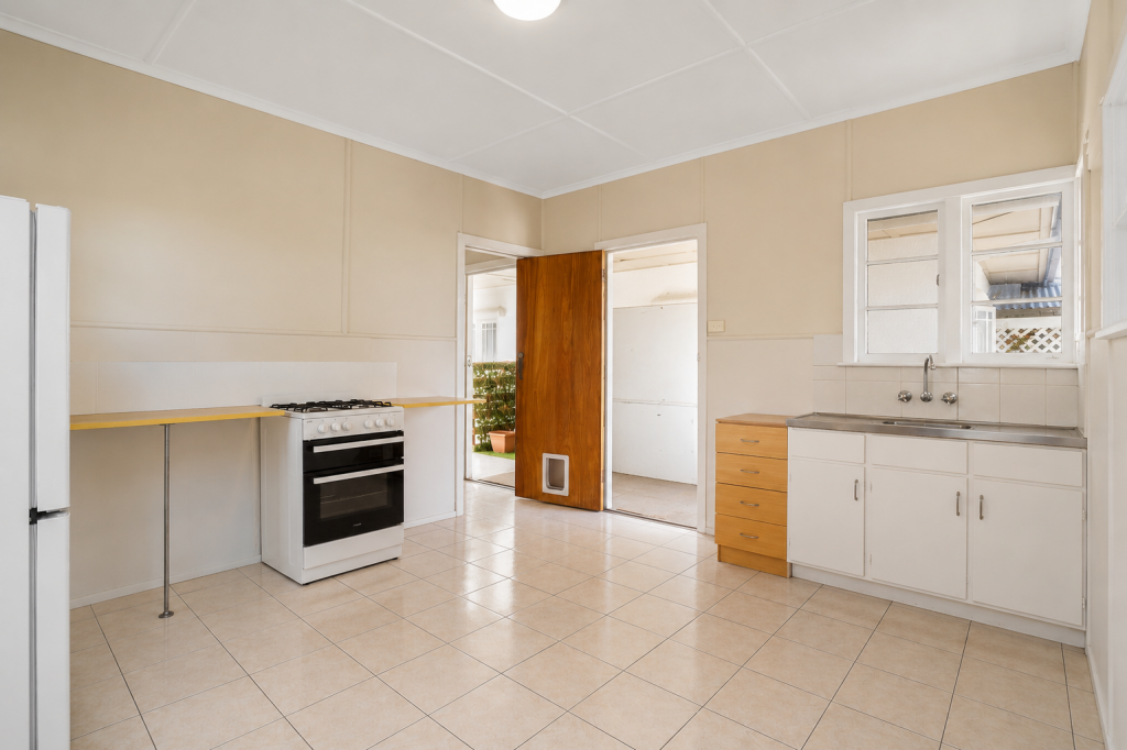 189a Old Cleveland Rd, Coorparoo, QLD 4151