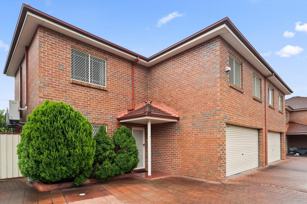 13/4-38 Roberts Rd, Greenacre, NSW 2190