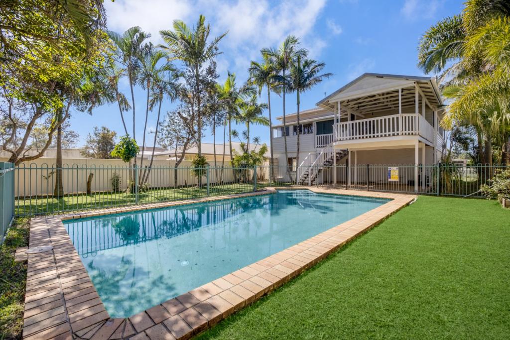 10 Coronation Ave, Golden Beach, QLD 4551