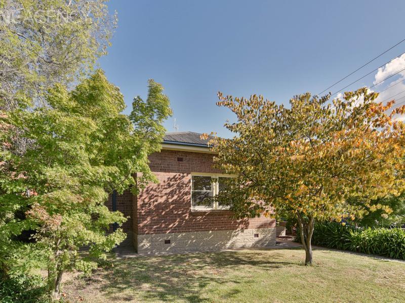 90 Warrendine St, Orange, NSW 2800