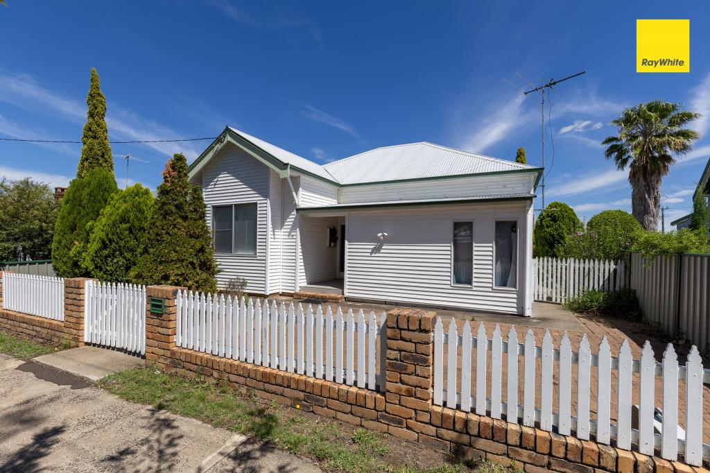 62 HENDERSON ST, INVERELL, NSW 2360