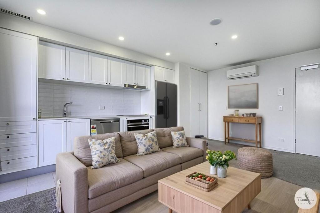 21/1 ANTHONY ROLFE AVE, GUNGAHLIN, ACT 2912