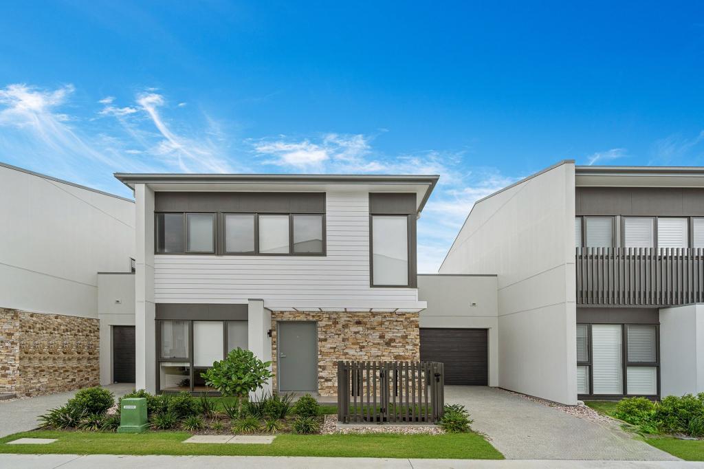 8/191 Marina Quays Bvd, Hope Island, QLD 4212