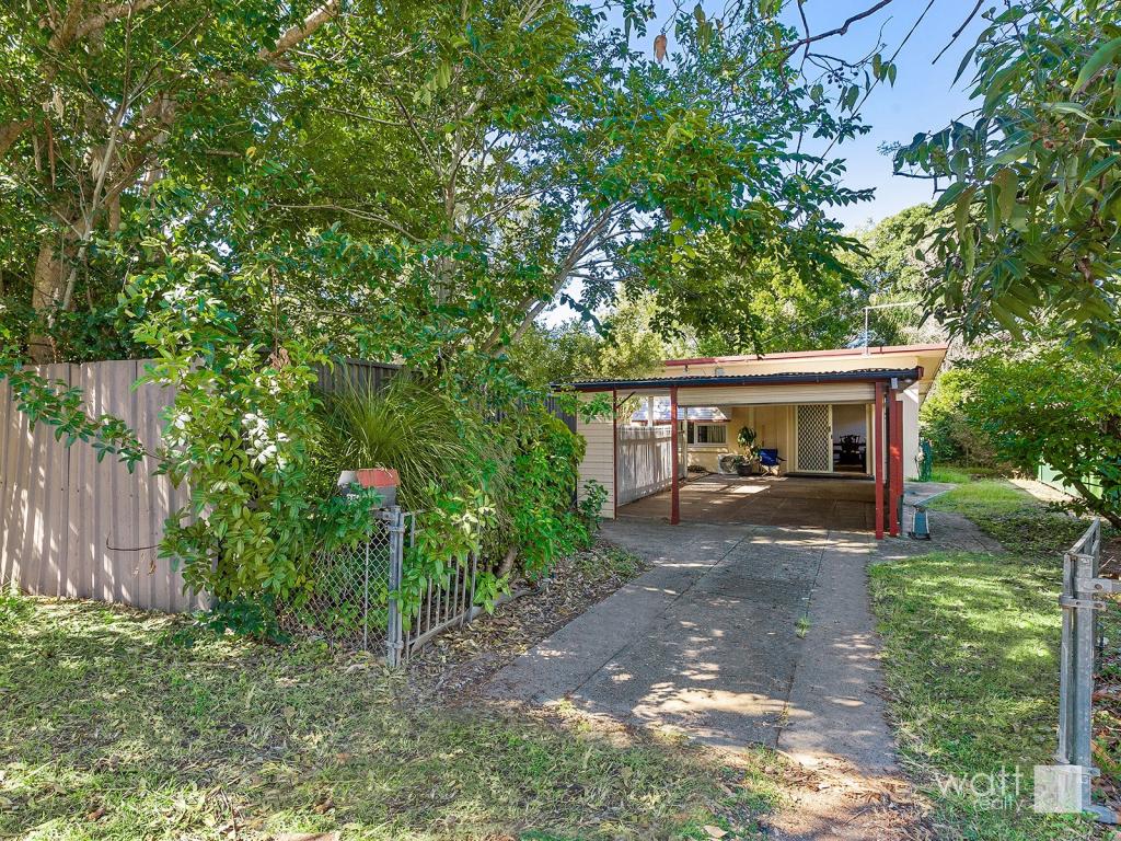 35 Gowen St, Shorncliffe, QLD 4017