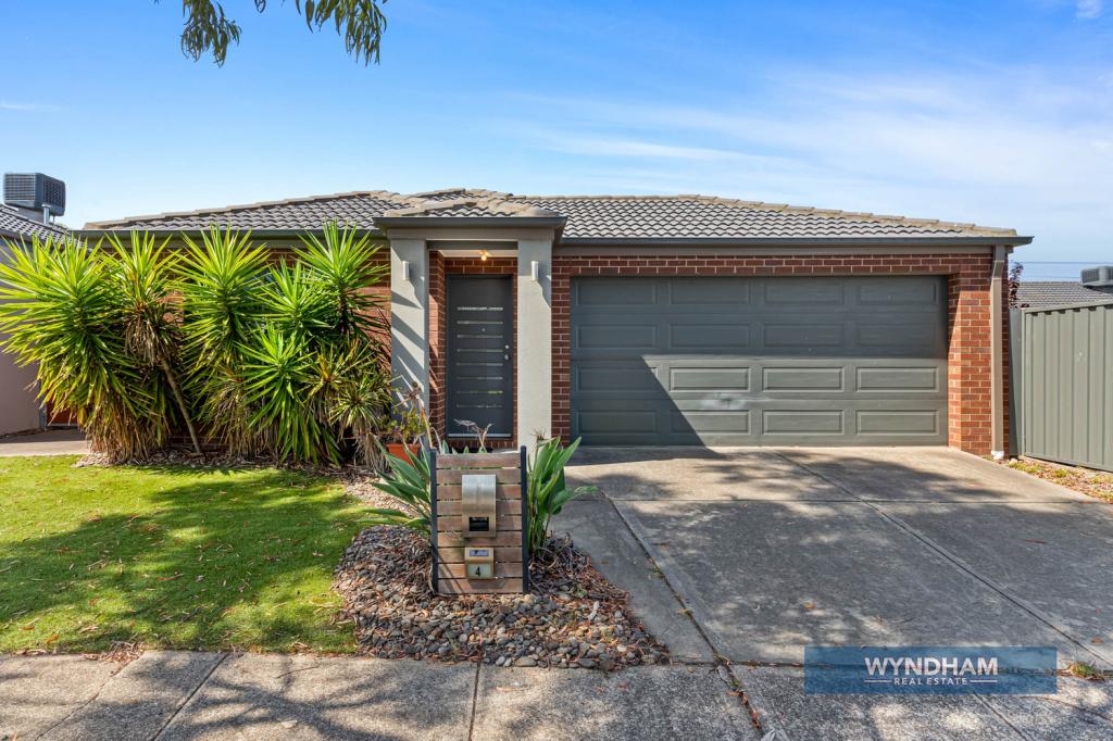 4 Finsbury Cres, Manor Lakes, VIC 3024