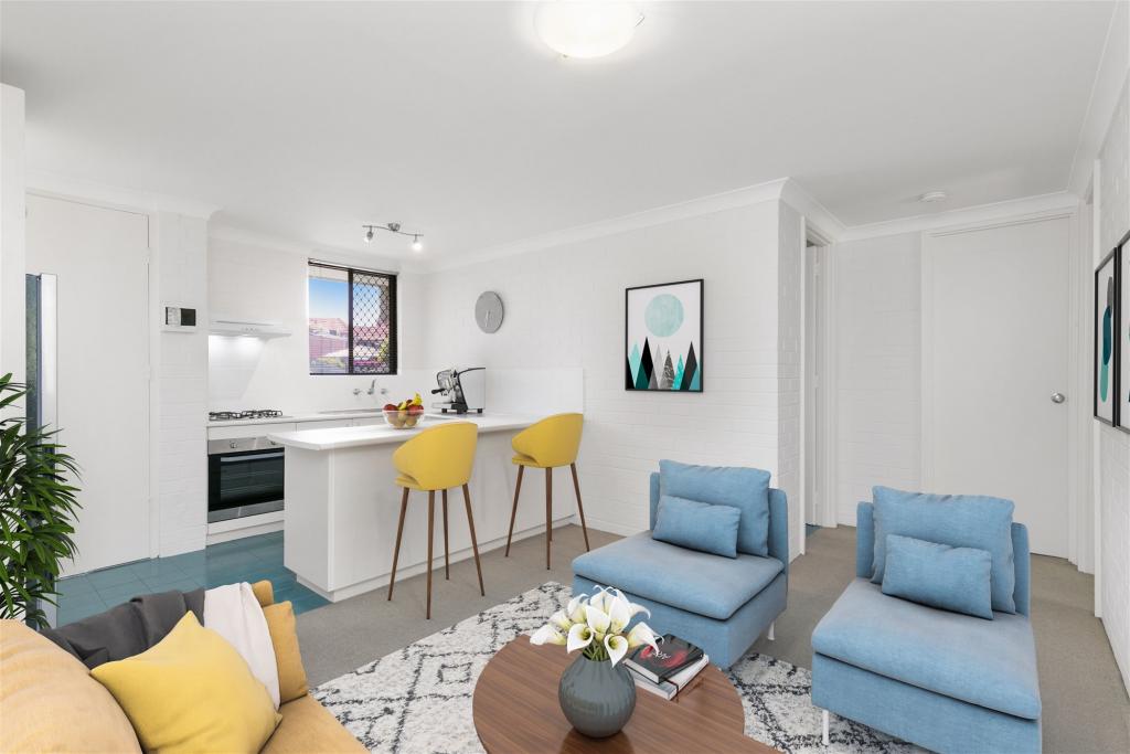 10/2 BENNELONG PL, LEEDERVILLE, WA 6007