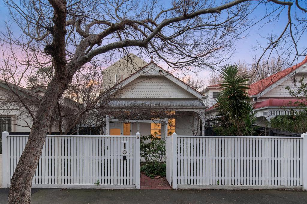 6 Thackeray St, Elwood, VIC 3184