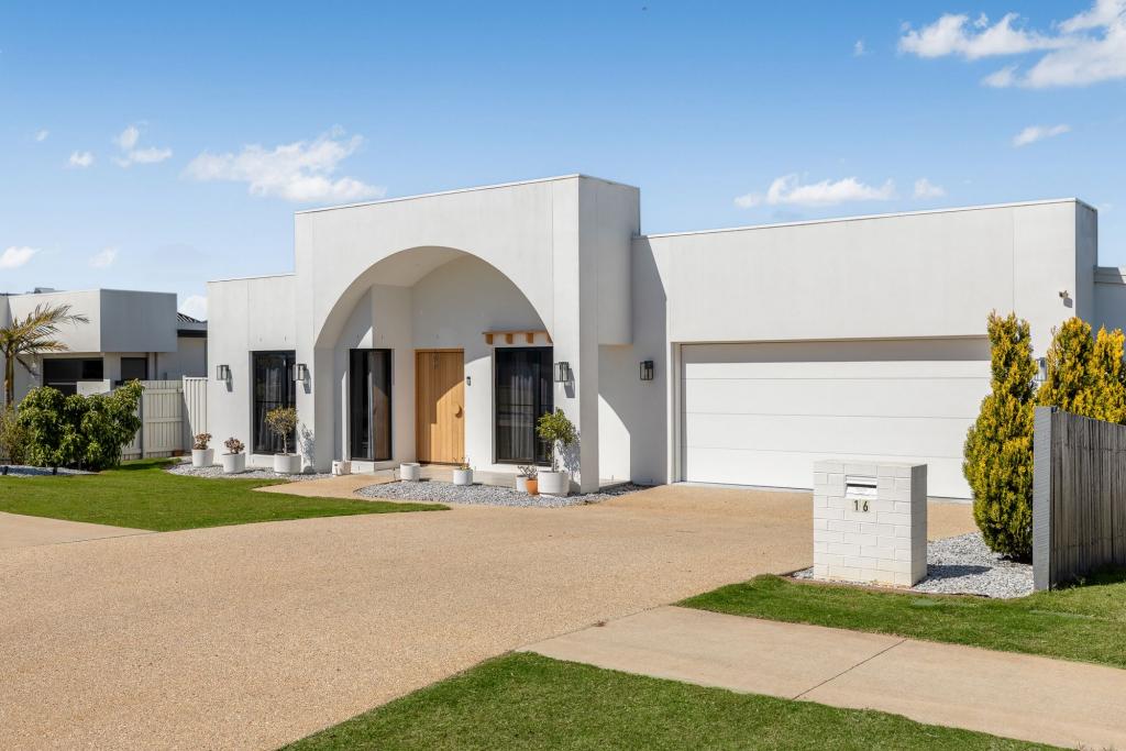16 Mcgrory Dr, Kearneys Spring, QLD 4350